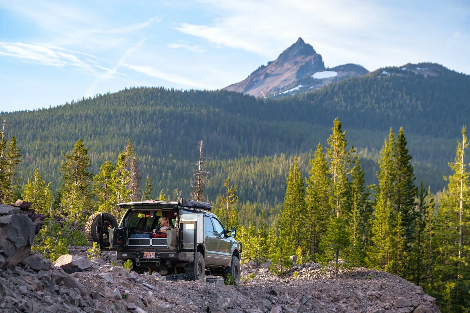 OVERLANDING/ CAMPING