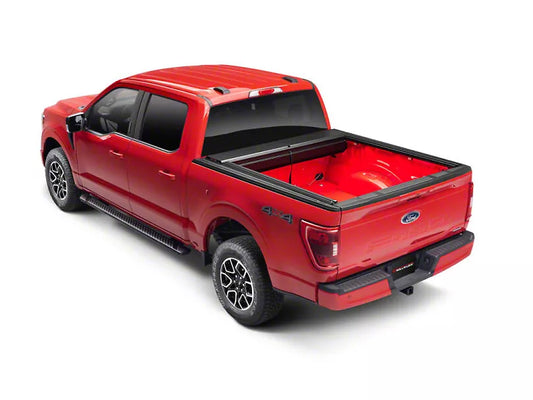 ROLL-N-LOCK M-SERIES XT RETRACTABLE BED COVER 2019-2024 GM 1500 SHORT BED