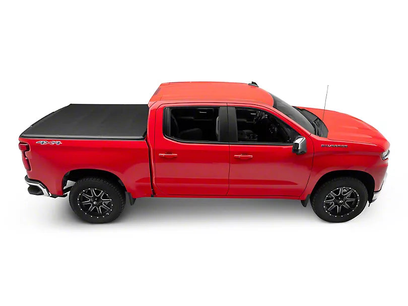 ROUGH COUNTRY SOFT TRI-FOLD TONNEAU COVER 2019-2024 GM 1500 SHORT BED